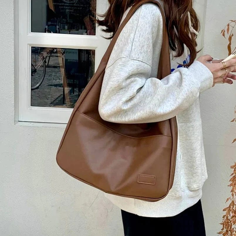 Tote - Spacious shoulder bag